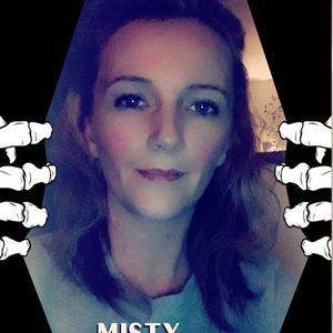 Meet your Posher, Nikki